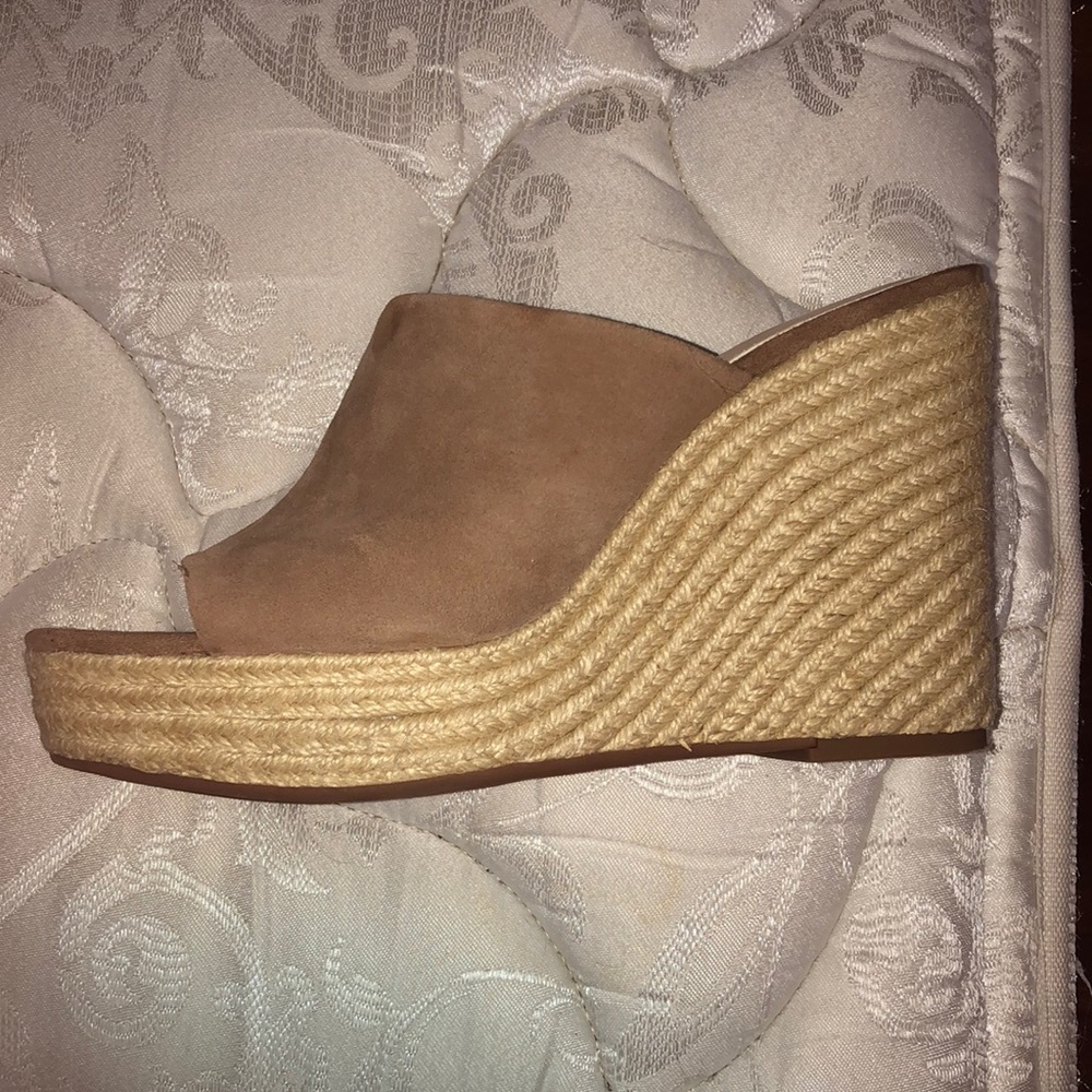 Sueade espadrille wedges